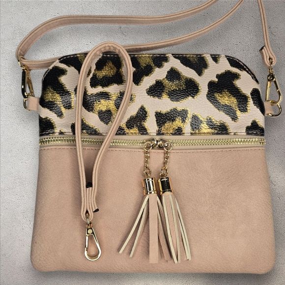 Jen & Co Tara Crossbody with Tassel Zippers And Wristlet Strap - Picture 2 of 10